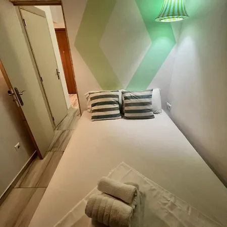 Διαμέρισμα Hidden Garden 2br With Patio