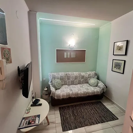 Διαμέρισμα Hidden Garden 2br With Patio *